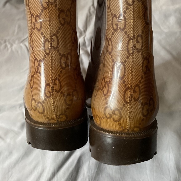 Gucci Women's Logo Rain Boots - Picture 5 of 10